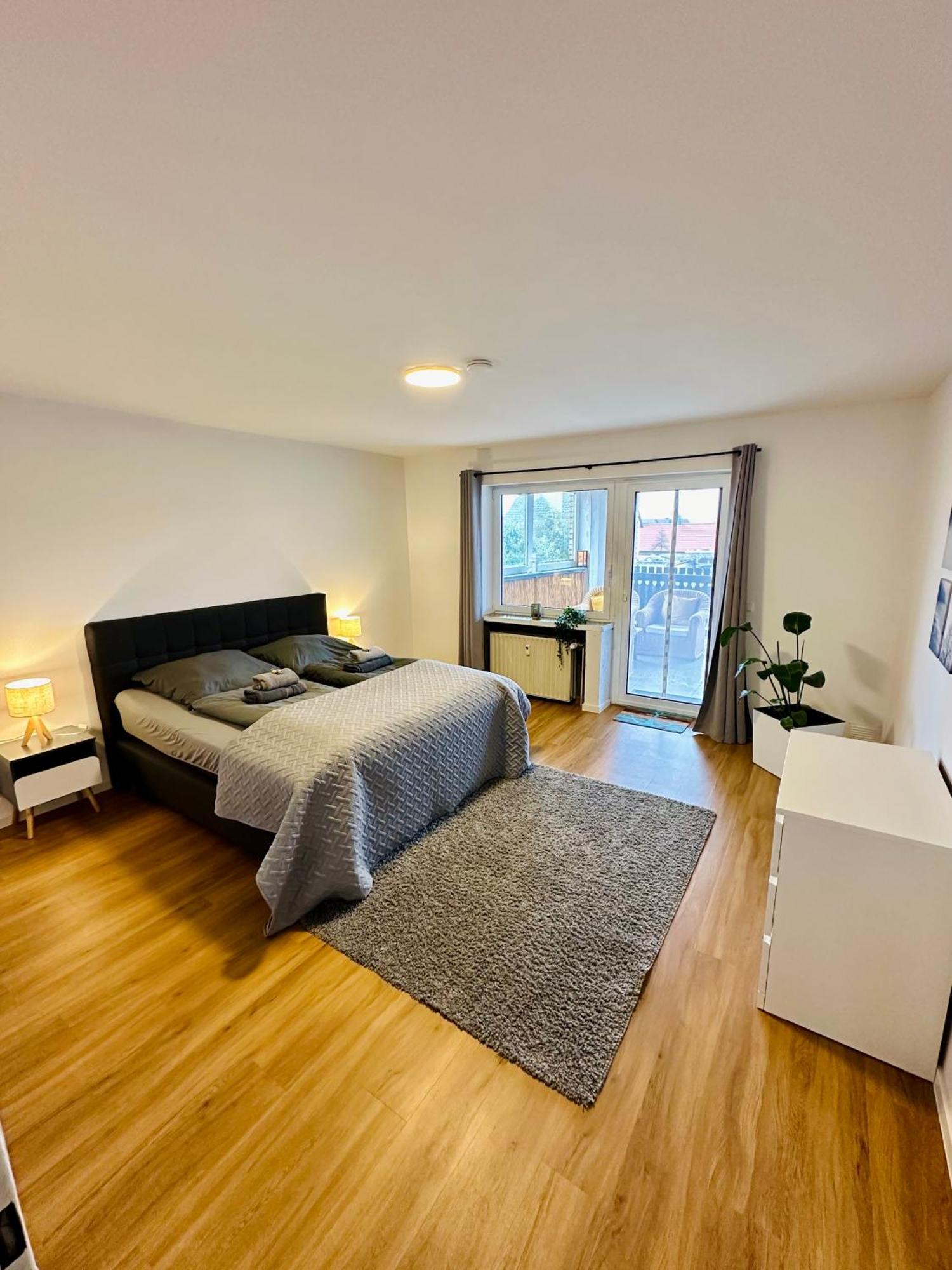 Traumhafte 115 Qm Ferienwohnung Am Steinhuder Meer, Ruhig, Komfortabel, Loggia, Parkplatz, Wifi Вуншторф Екстер'єр фото